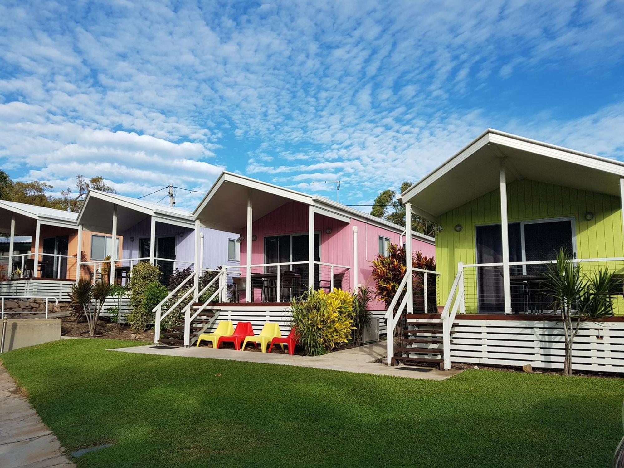 Horseshoe Bay Resort Bowen Bagian luar foto