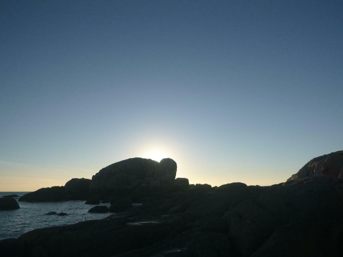 Horseshoe Bay Resort Bowen Bagian luar foto